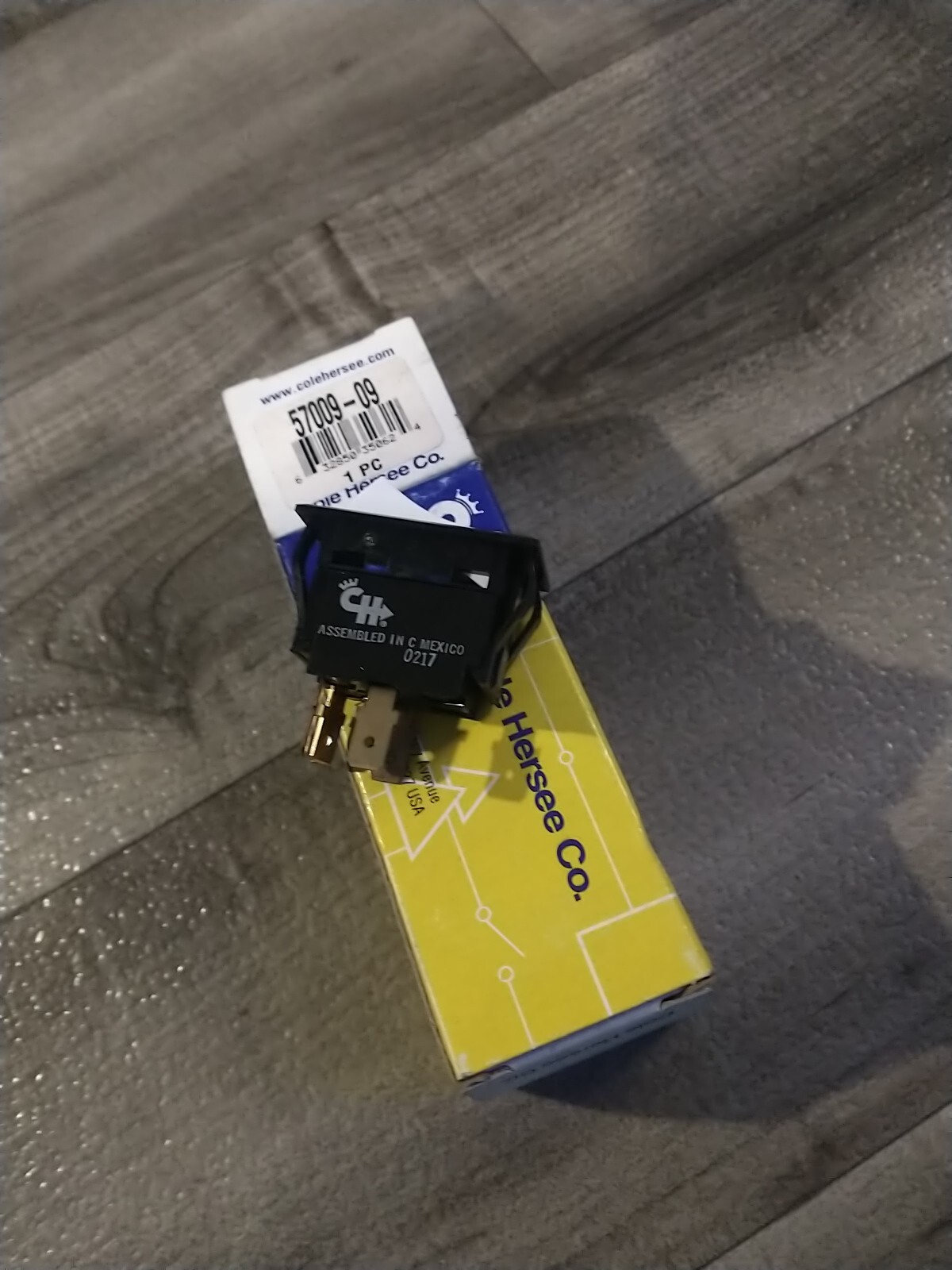 Cole Hersee Toggle Switch 57009-09