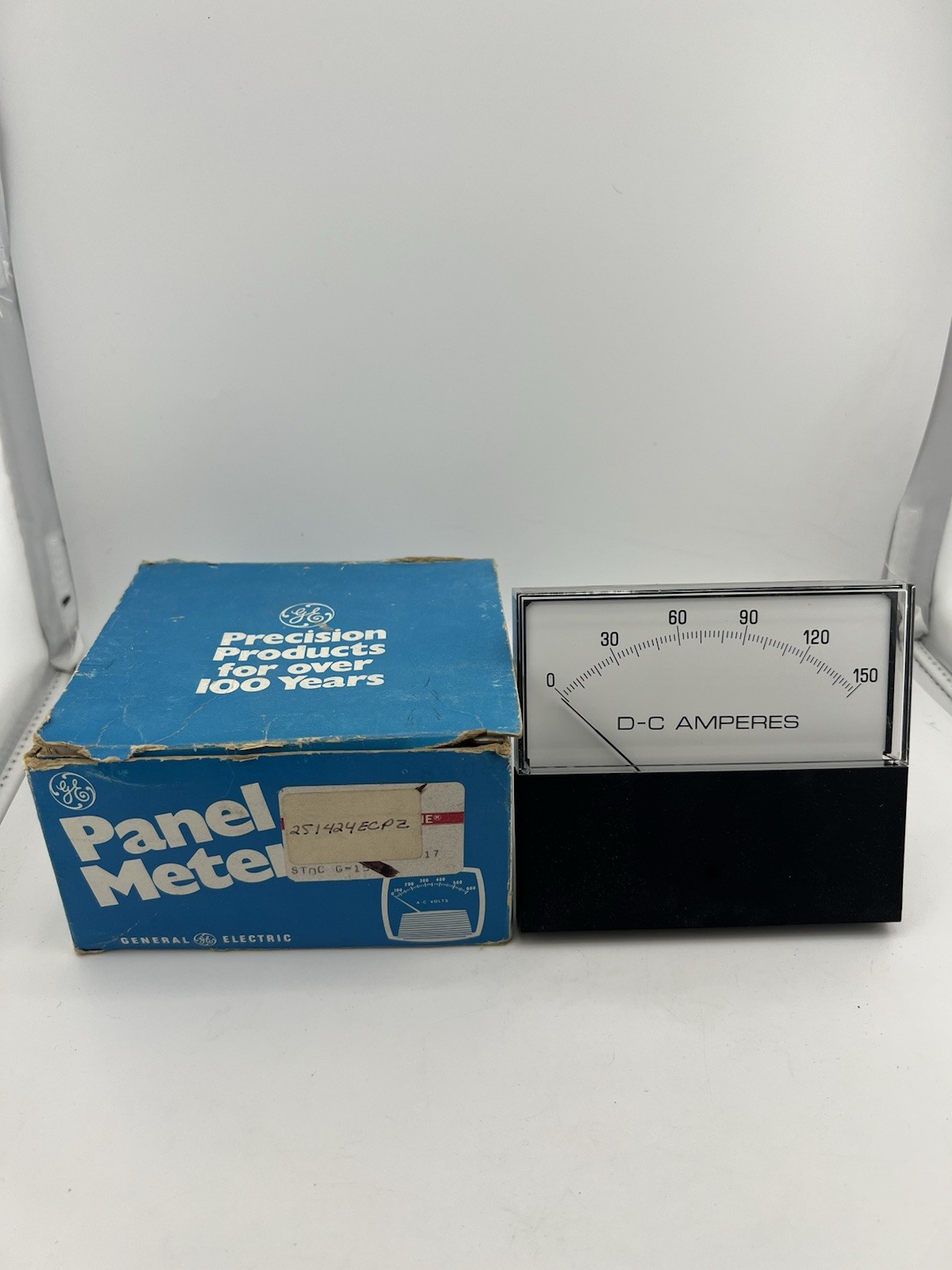 GE DC Panel Meter 251424ECPZ 0–150 Amperes Analog Ammeter NOS with Box