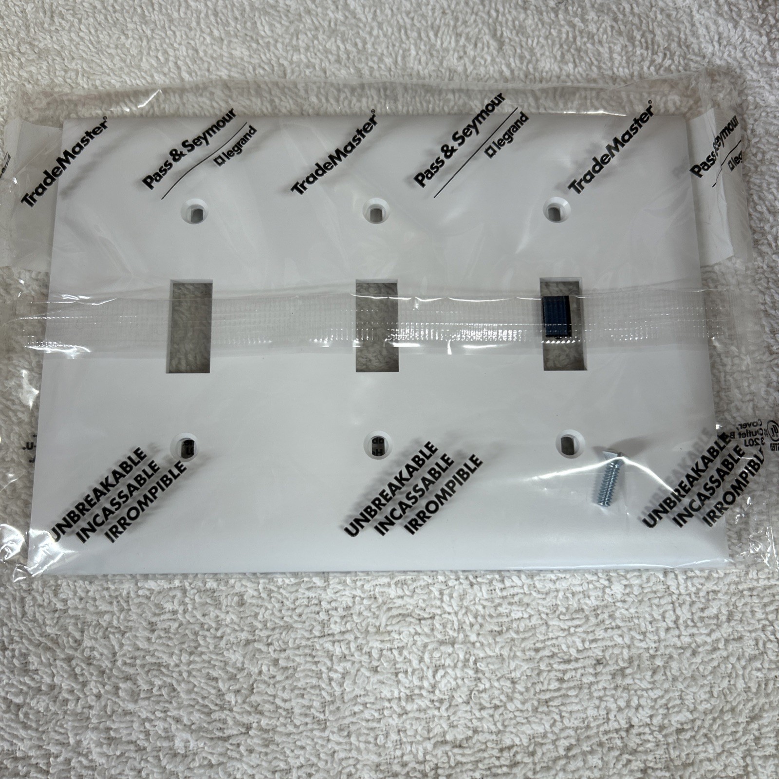 Box Of 12  Tp3-wcc12.  White 3 Switch Wall Plates / Unbreakable