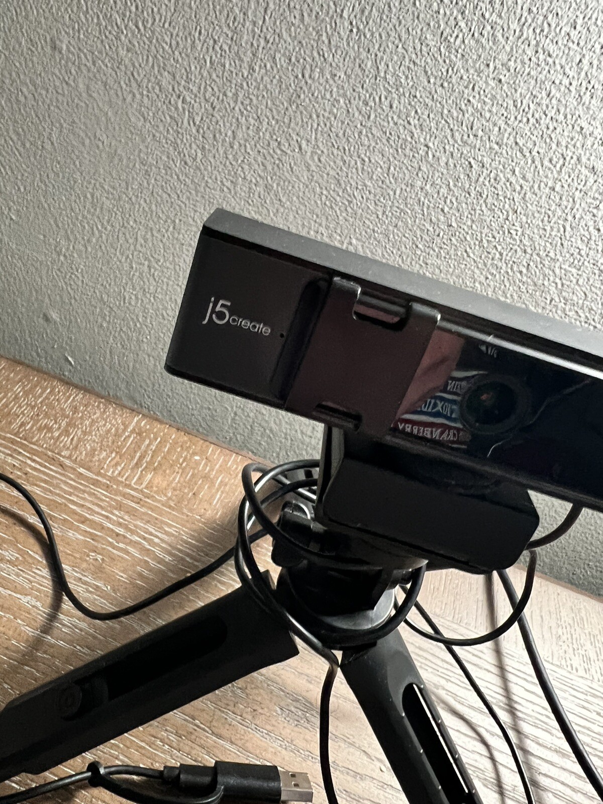 j5 Creat Webcam with Remote! Still Have Original Box Etc. Perfect Condition.