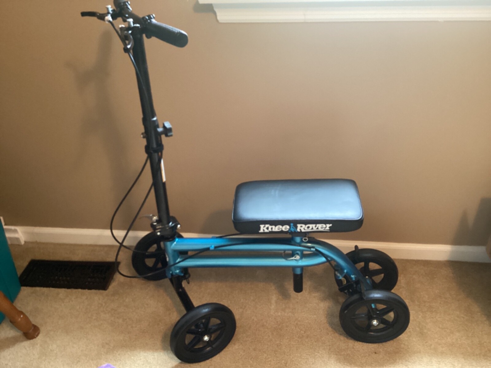 Economy KneeRover® Steerable Knee Walker Metallic Blue - Preowned