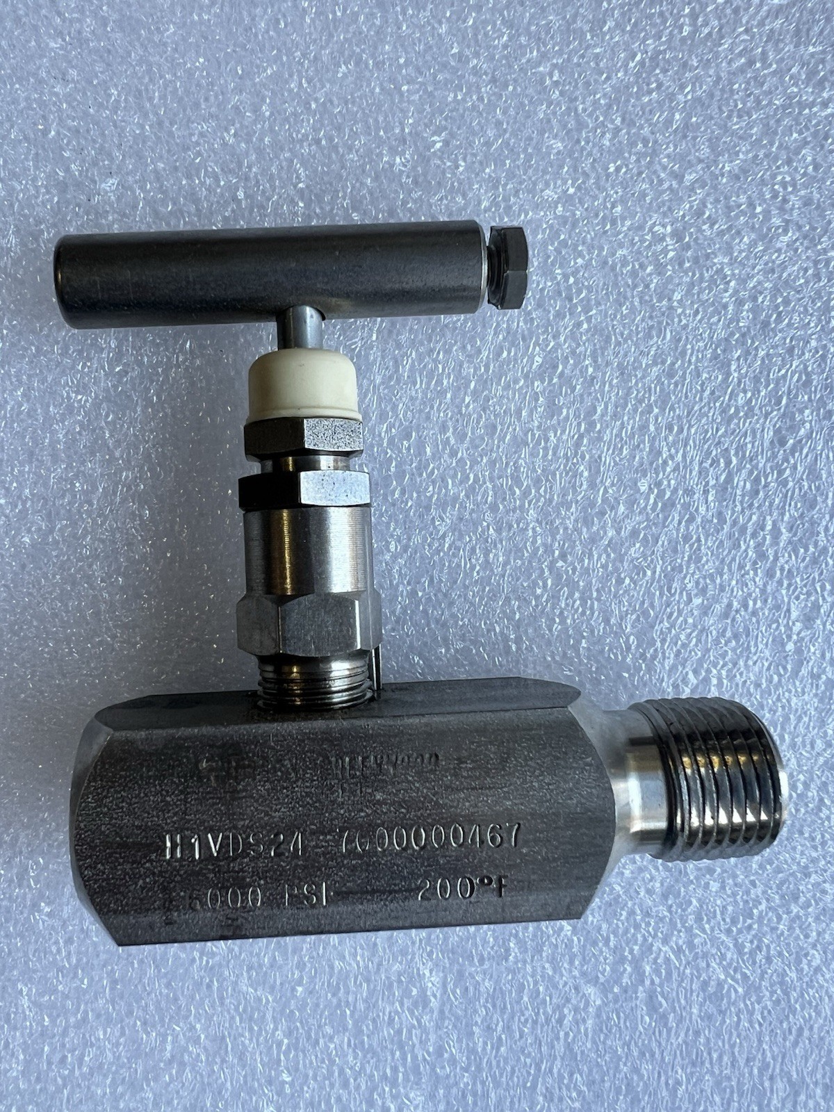 Anderson Greenwood H1VDS-24 02.1264.521 Needle Valve 1/4in X 1/2in Npt 6000psi