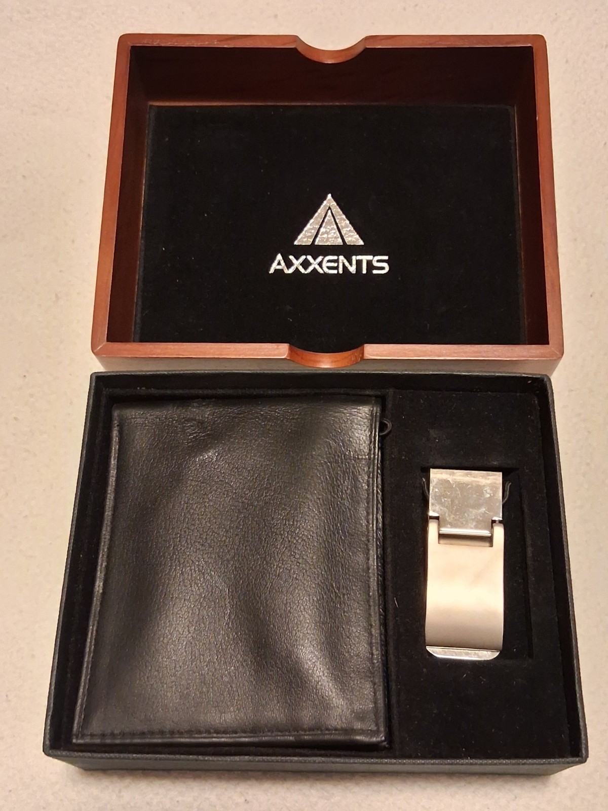 Men's Axxents Wallet And Money Clip Combo With Wooden Gift Box - New And Stylish