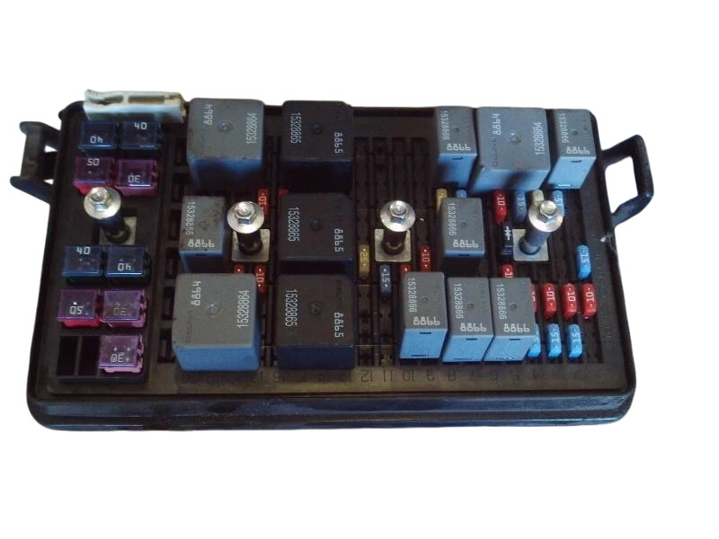 2006-2008 Pontiac Grand Prix 3.8L Fuse Box