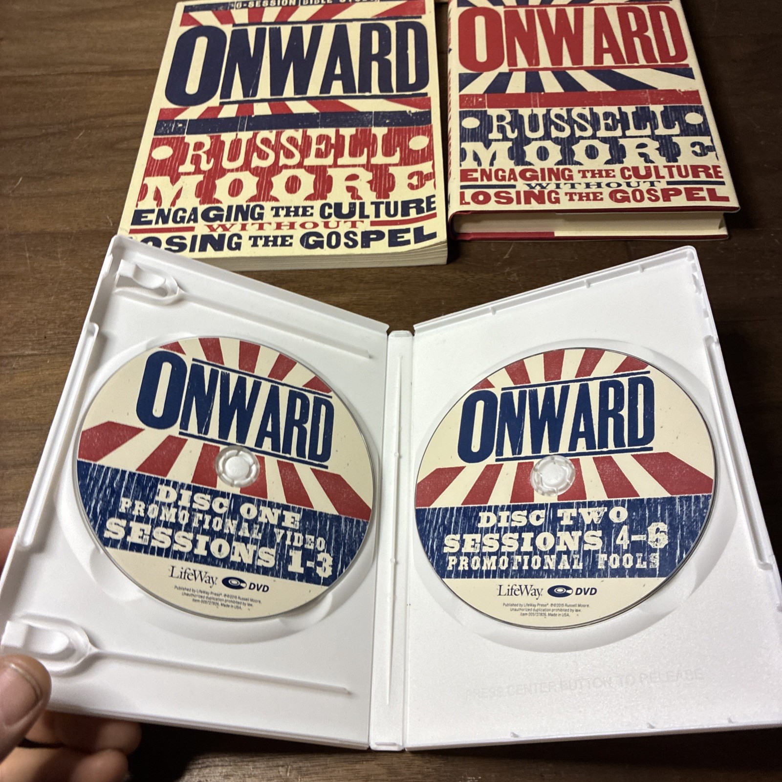 LifeWay - Russell Moore - ONWARD, 6-Session DVD Bible Study Kit