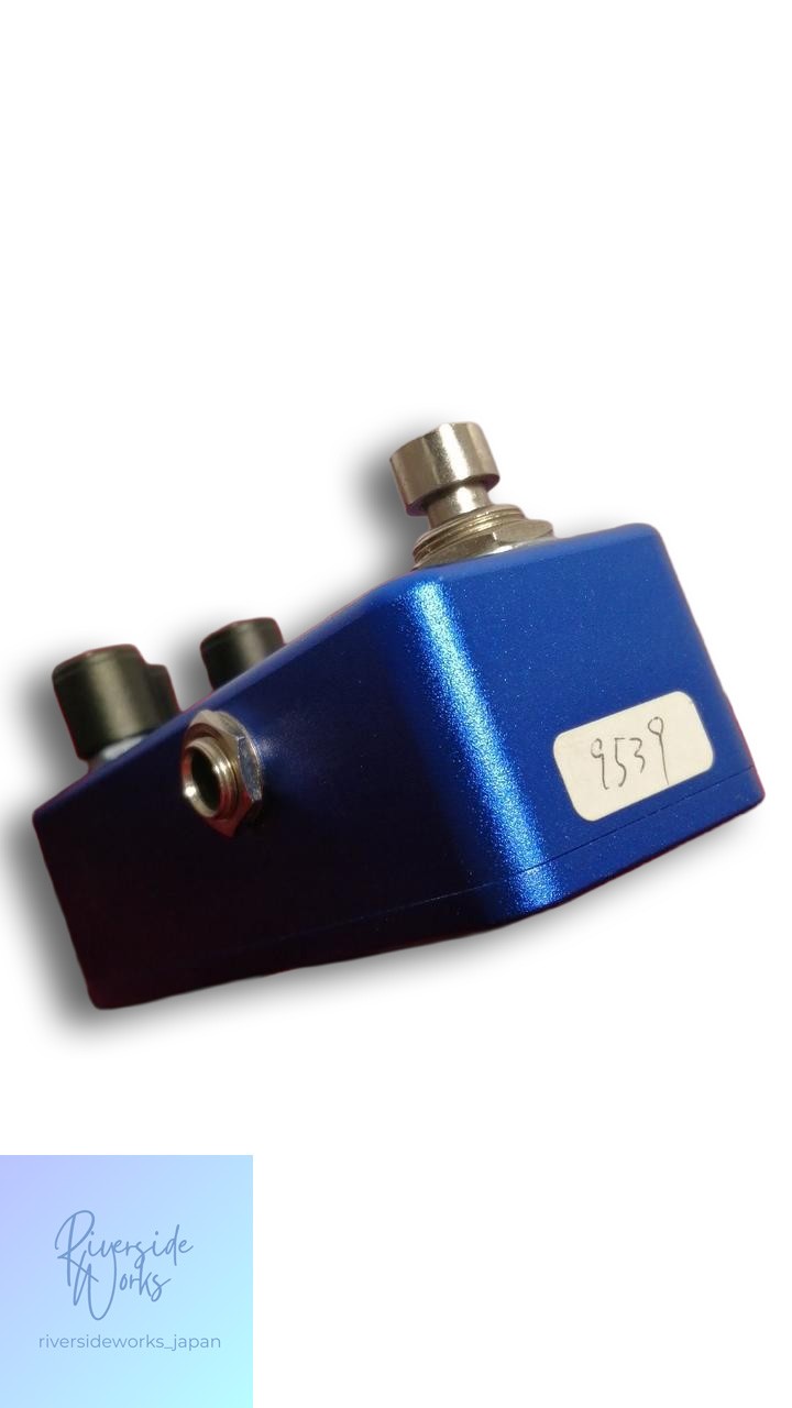ONE CONTROL BALTIC BLUE FUZZ Guitar Pedal