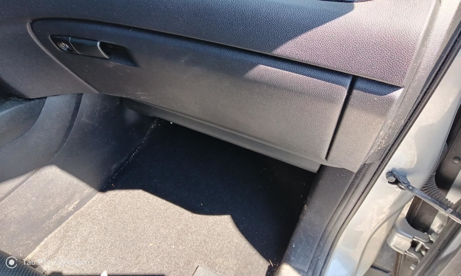RIDGELINE 2019 Glove Box 809667