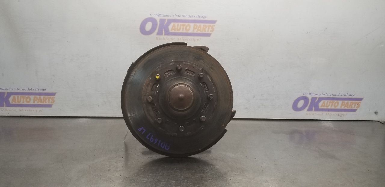 98 CHEVY SUBURBAN 2500 SPINDLE KNUCKLE FRONT LEFT DRIVER 7.4L 4X2 2WD