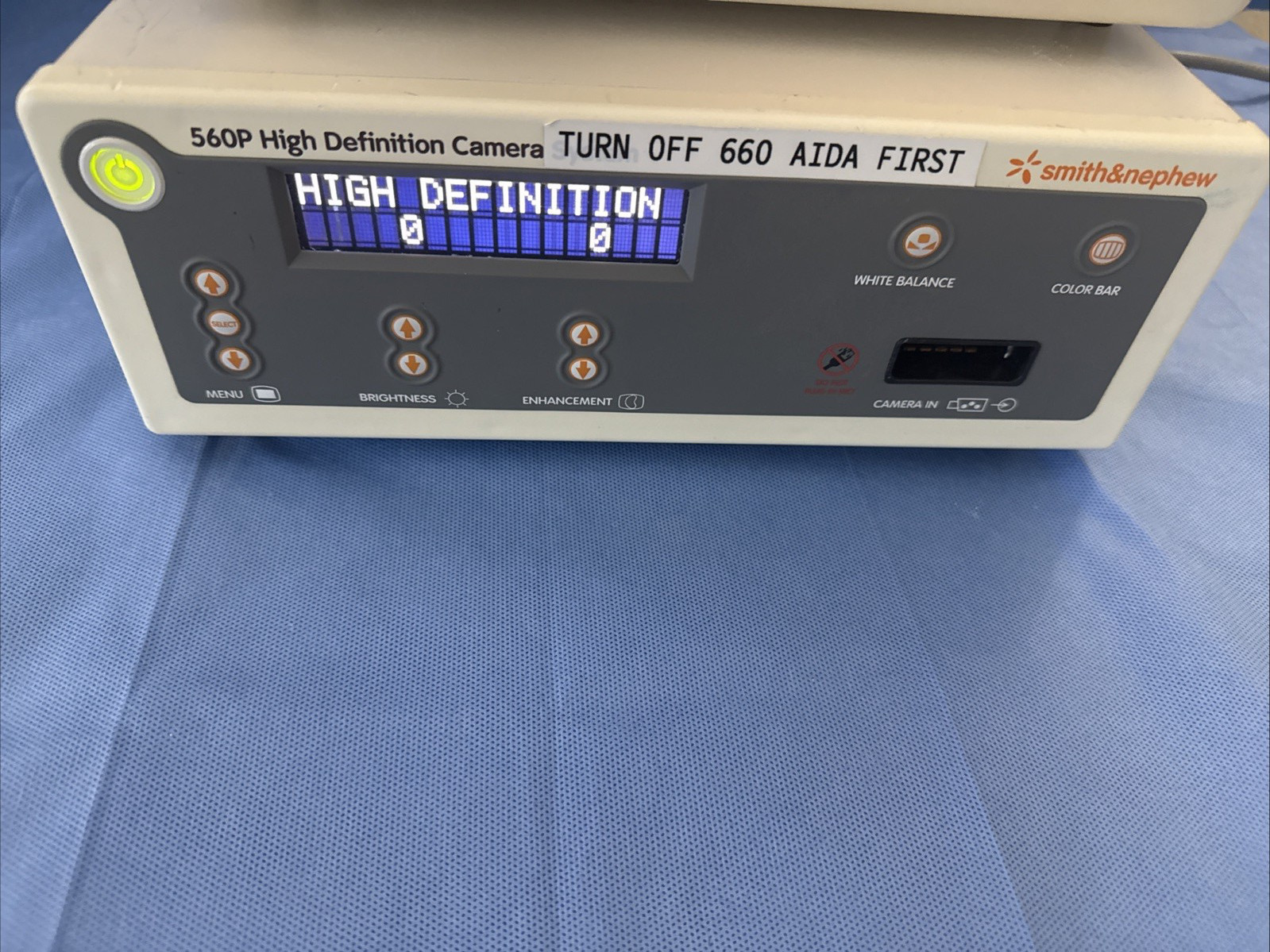 Smith and Nephew 560P HD camera system & LED3000 light source & camera head