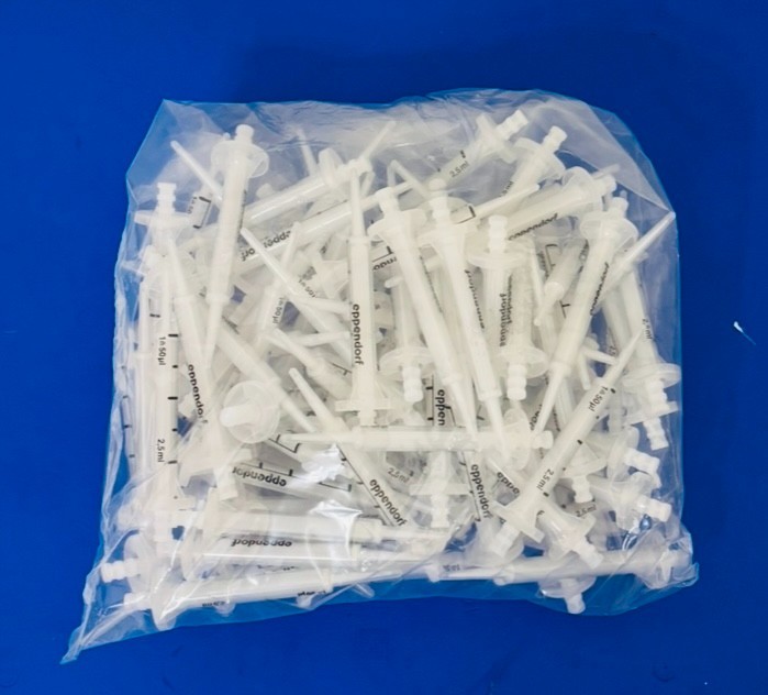 Eppendorf 100 Original Eppendorf Combitips 2.5 mL Capacity 2226120-7