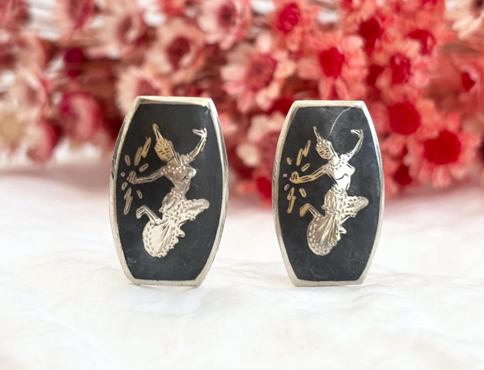 Siam Sterling Silver Black Nielloware Mekkalah Goddess Screw Back 925 Earrings