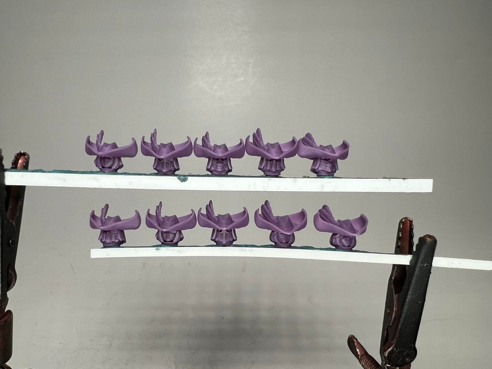 Space Nuns 32mm Sci-fi female head pack 13 Tricorn Hats, by Minigames Miniatures