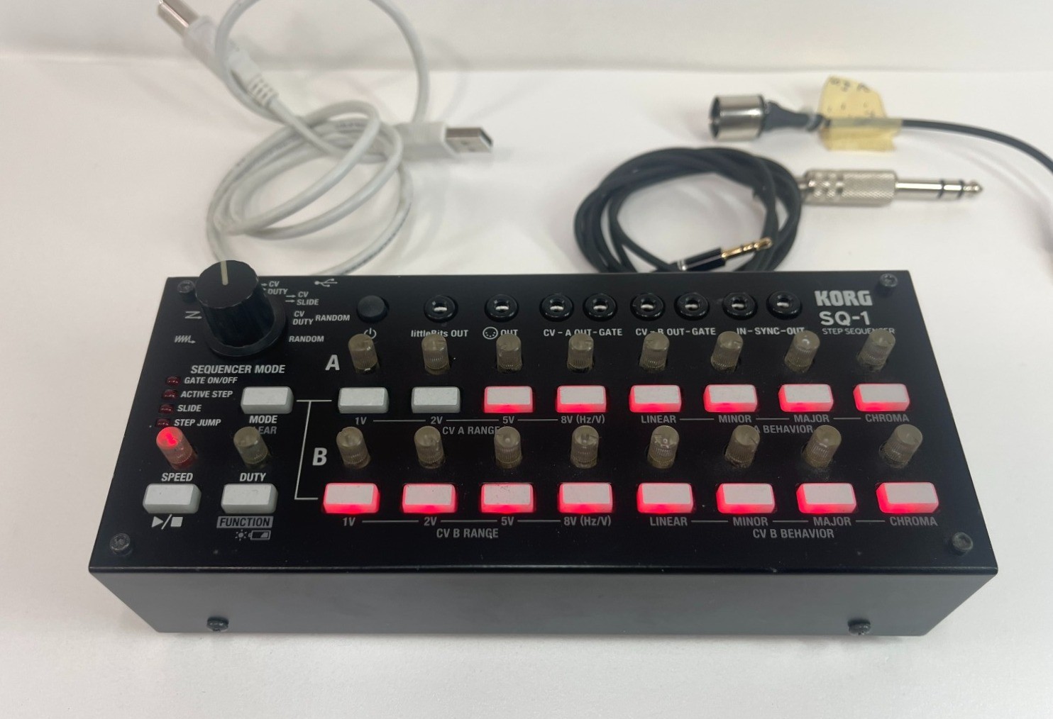 Korg SQ-1 2x8 Step Sequencer CV/Gate/MIDI/USB & Adapter Cables