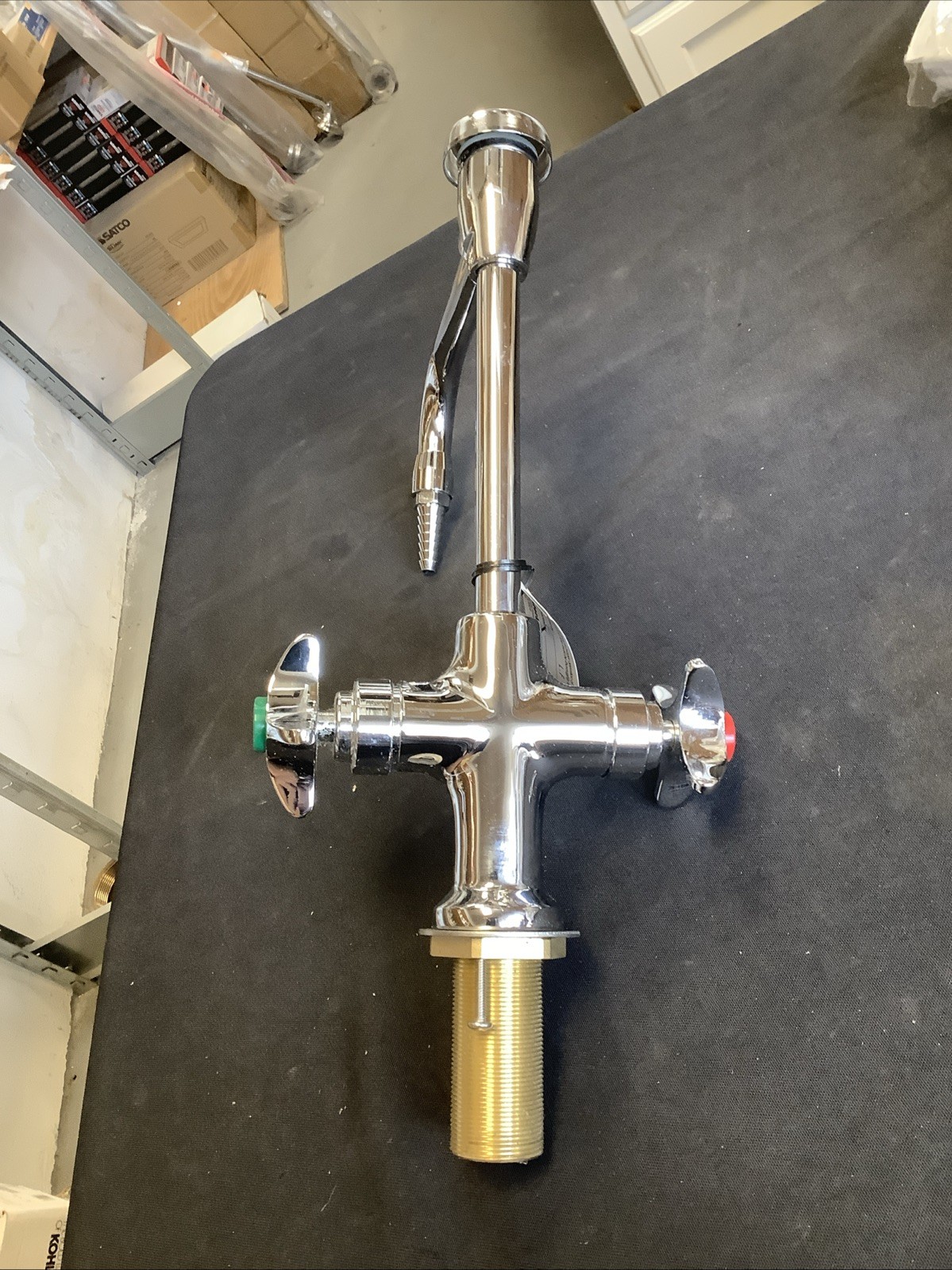 Watersaver labatory Faucet. #L-411-VB H3