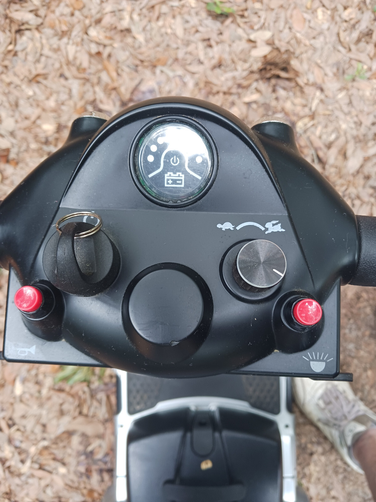 Vive 4 Wheel Mobility Scooter
