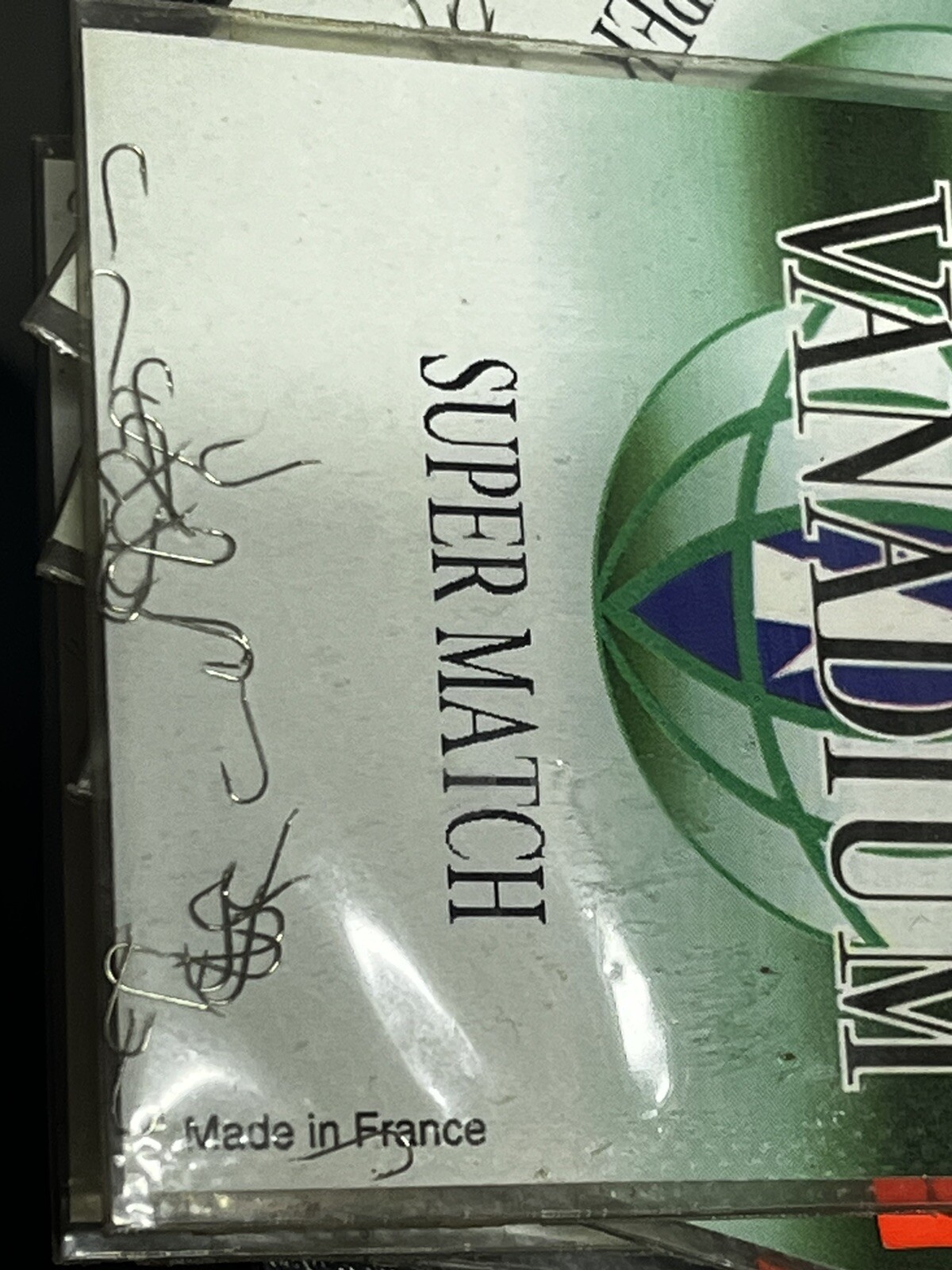 VMC Vanadium size 24 super match hooks packet of 25 small tiny match micro barb
