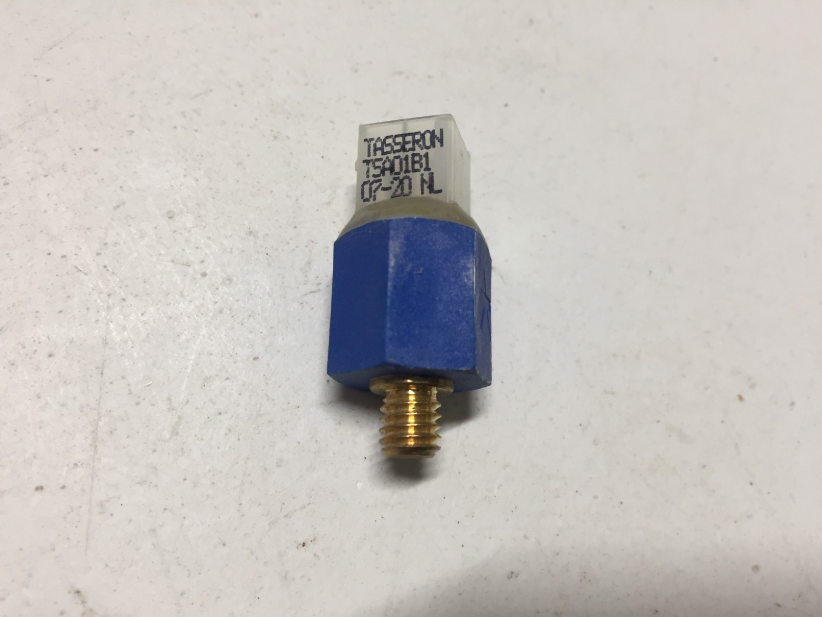NEW WEIL-MCLAIN 383-500-602 GAS BOILER HEAT EXCHANGER TEMPERATURE SENSOR