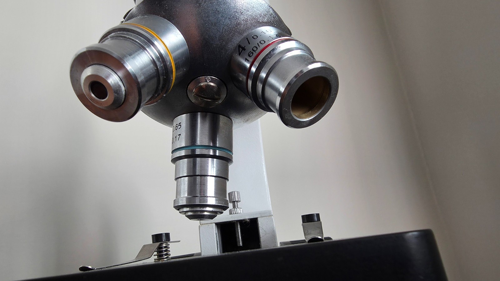 AmScope Portable Student Compound Microscope