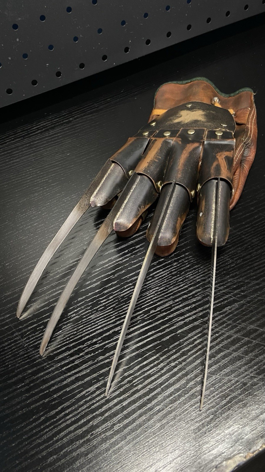 Part 3 Freddy Krueger Glove (Size Medium)