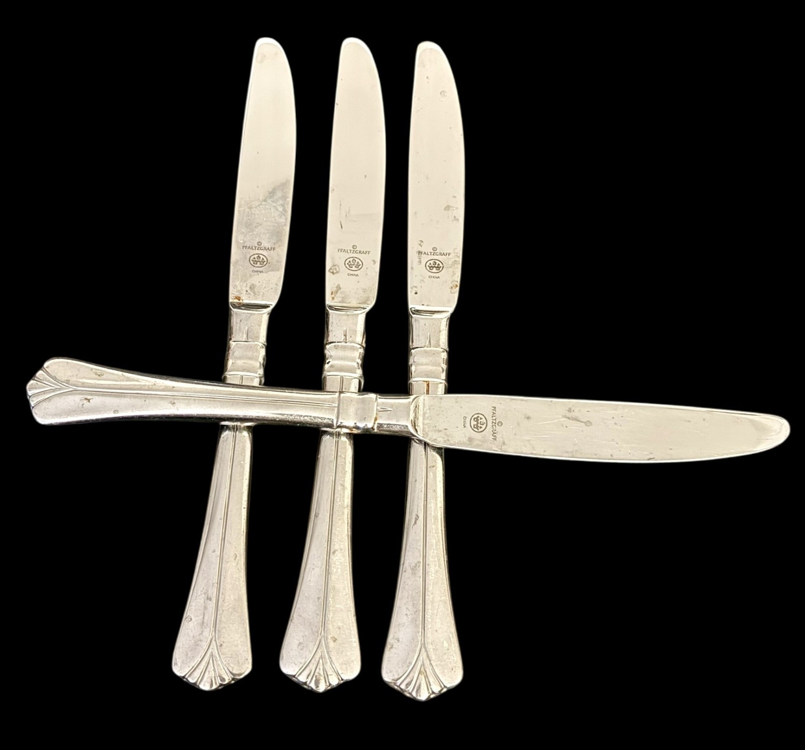 PFALTZGRAFF Stainless "ELLINGTON" 18/8 Flatware 4 dinner knives
