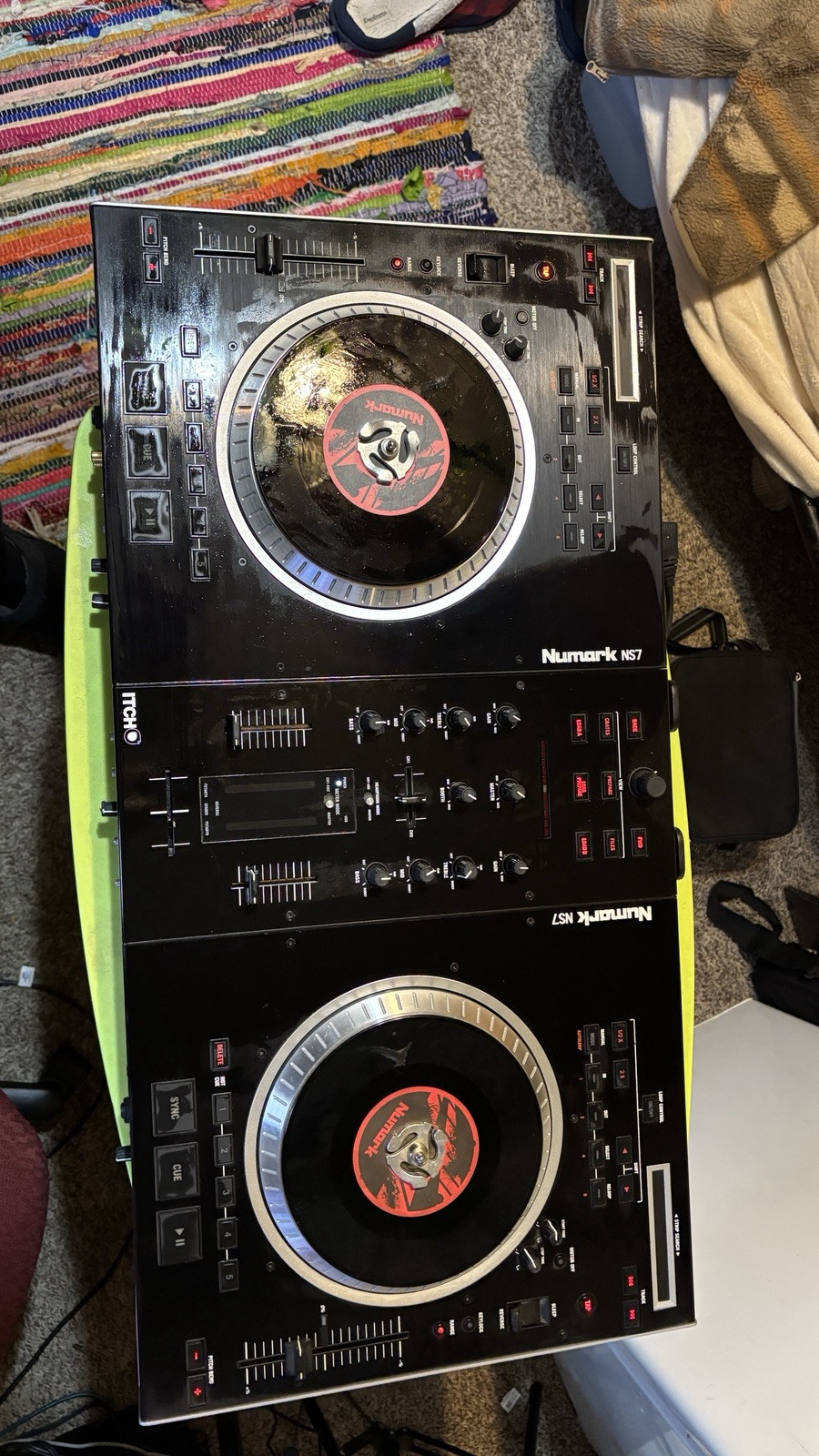Numark NS7