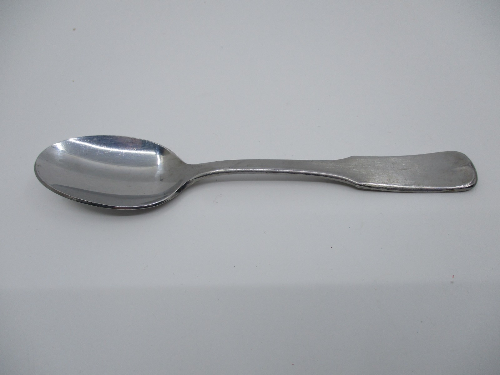 INTERNATIONAL STAINLESS WESTMINSTER TEASPOON - 6 1/8" - 08I