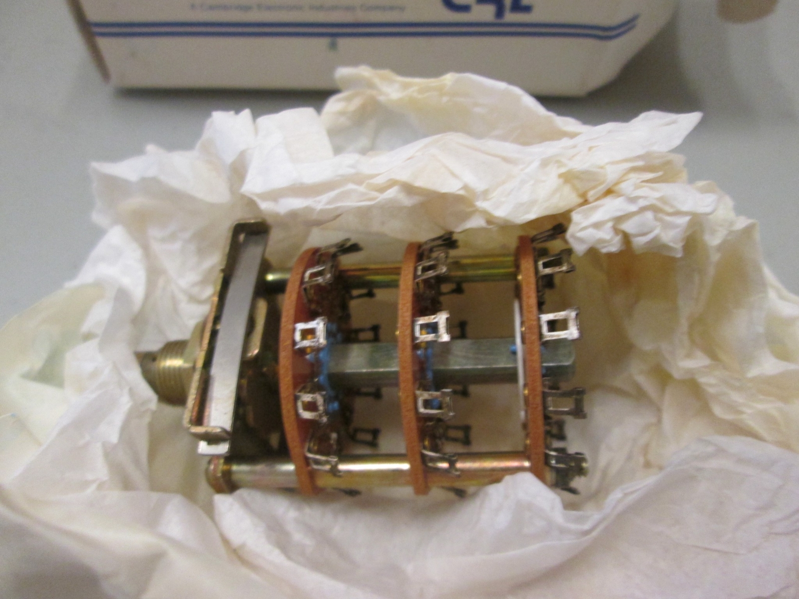 CRL Components Rotary Switch SA-1008, 3 Pole, 2-11 Positions, NEW