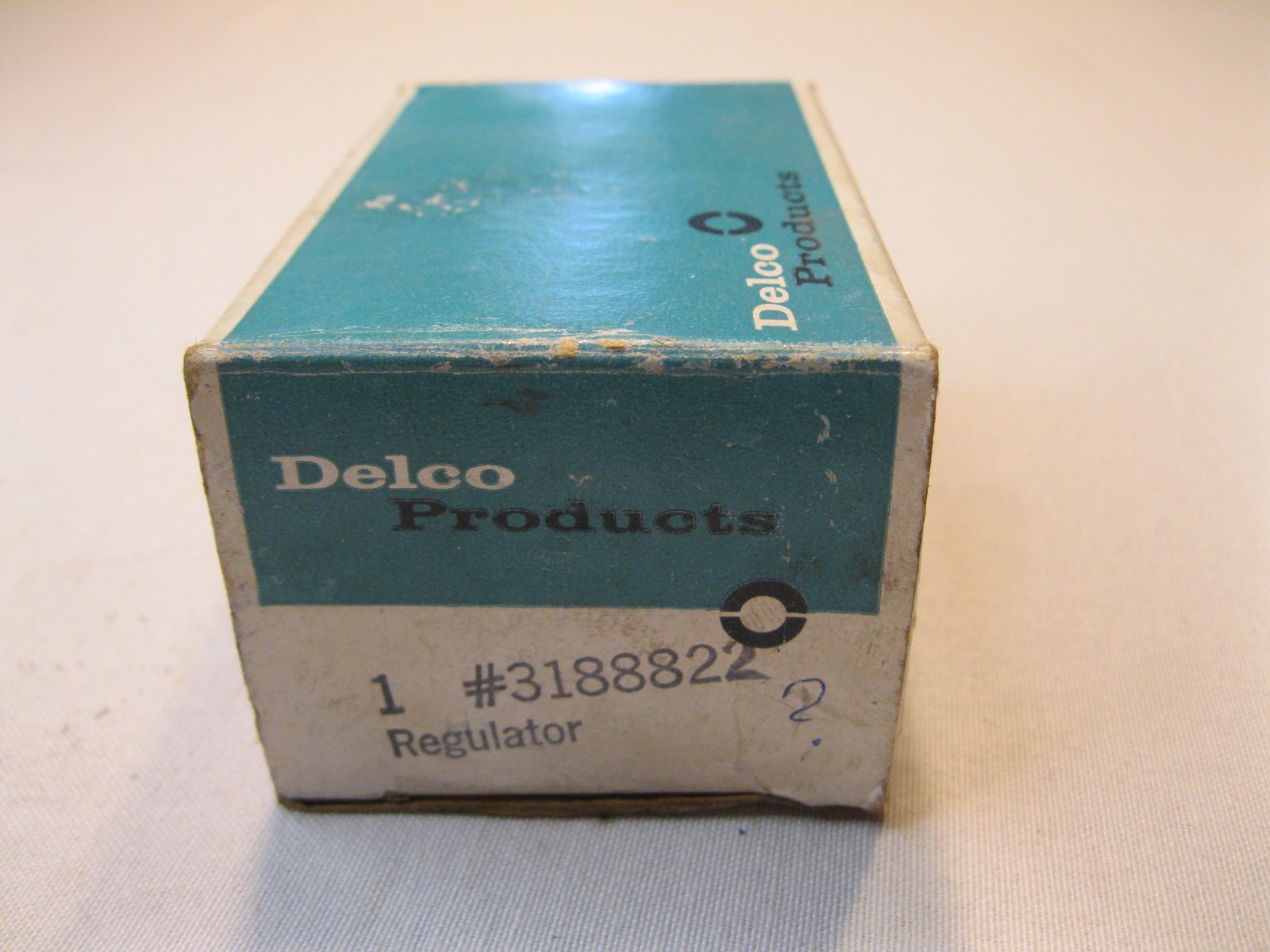 1960's-1970's GM Buick Chevrolet and Cadillac Leveling Control Regulator Unit