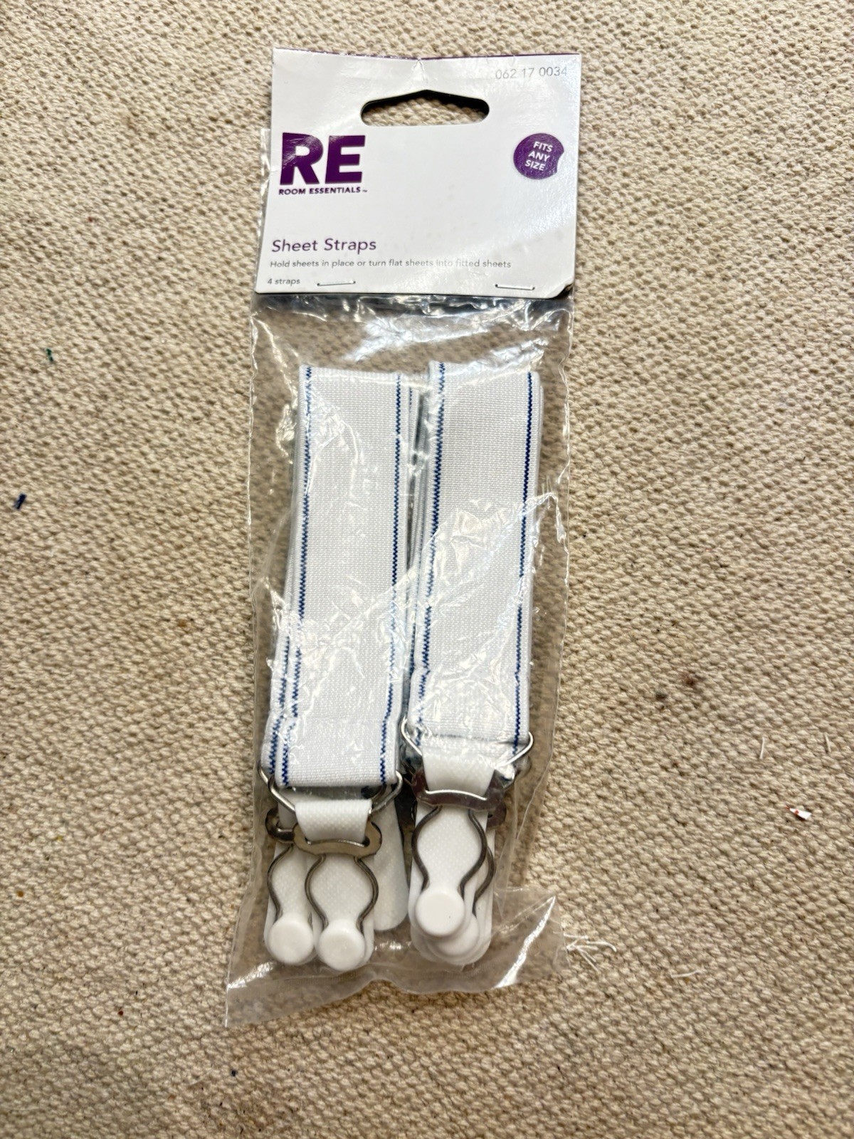Room essentials Sheet Straps  4 Pack Elastic Corner Extenders New In Package