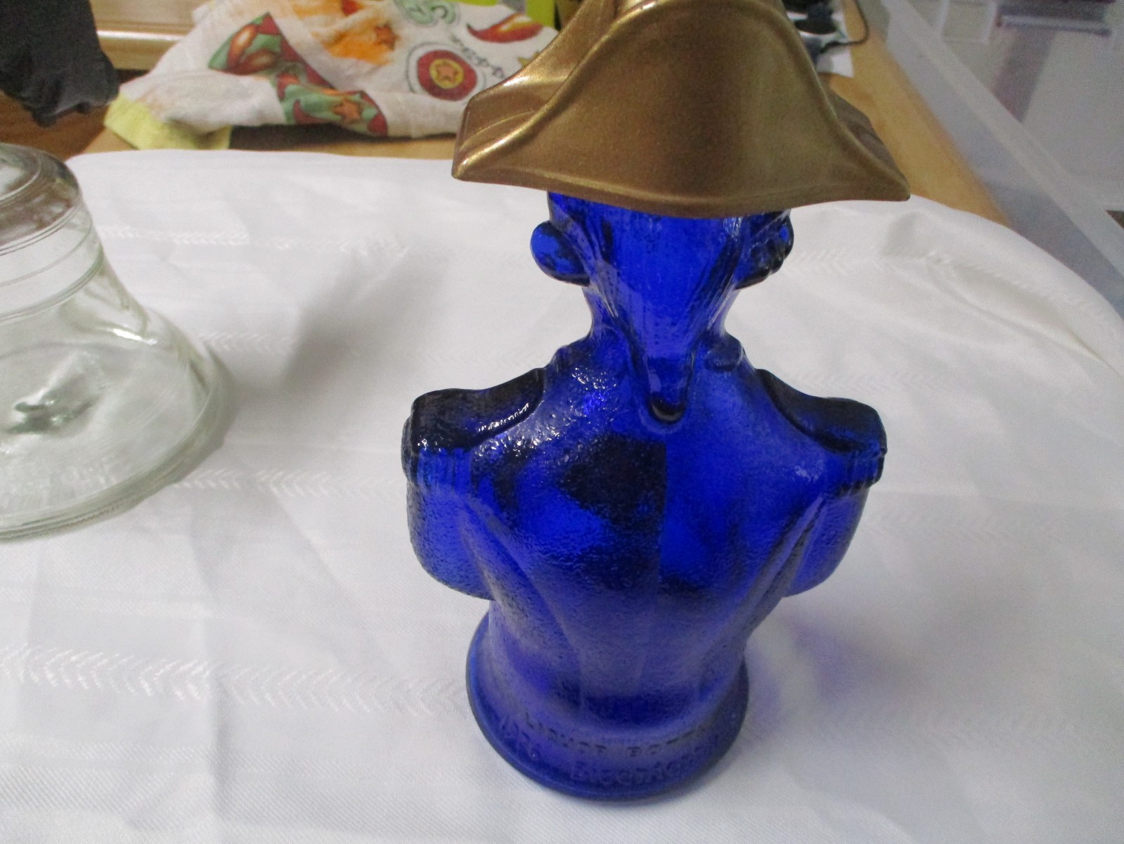 WASHINGTON CHERRY LIQUEUR BOTTLE