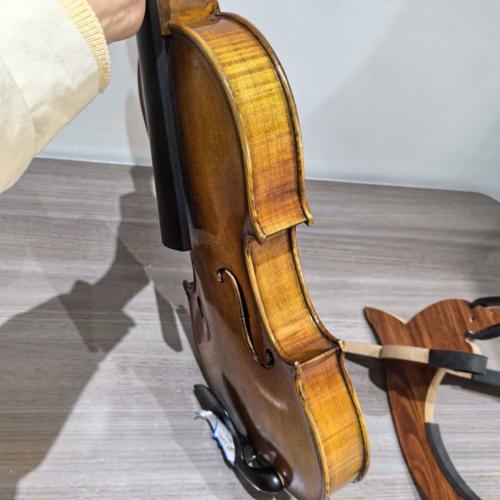 Nice Flamed Spruce and Maple 4/4 Hand Made Professional Solid Wood Violin