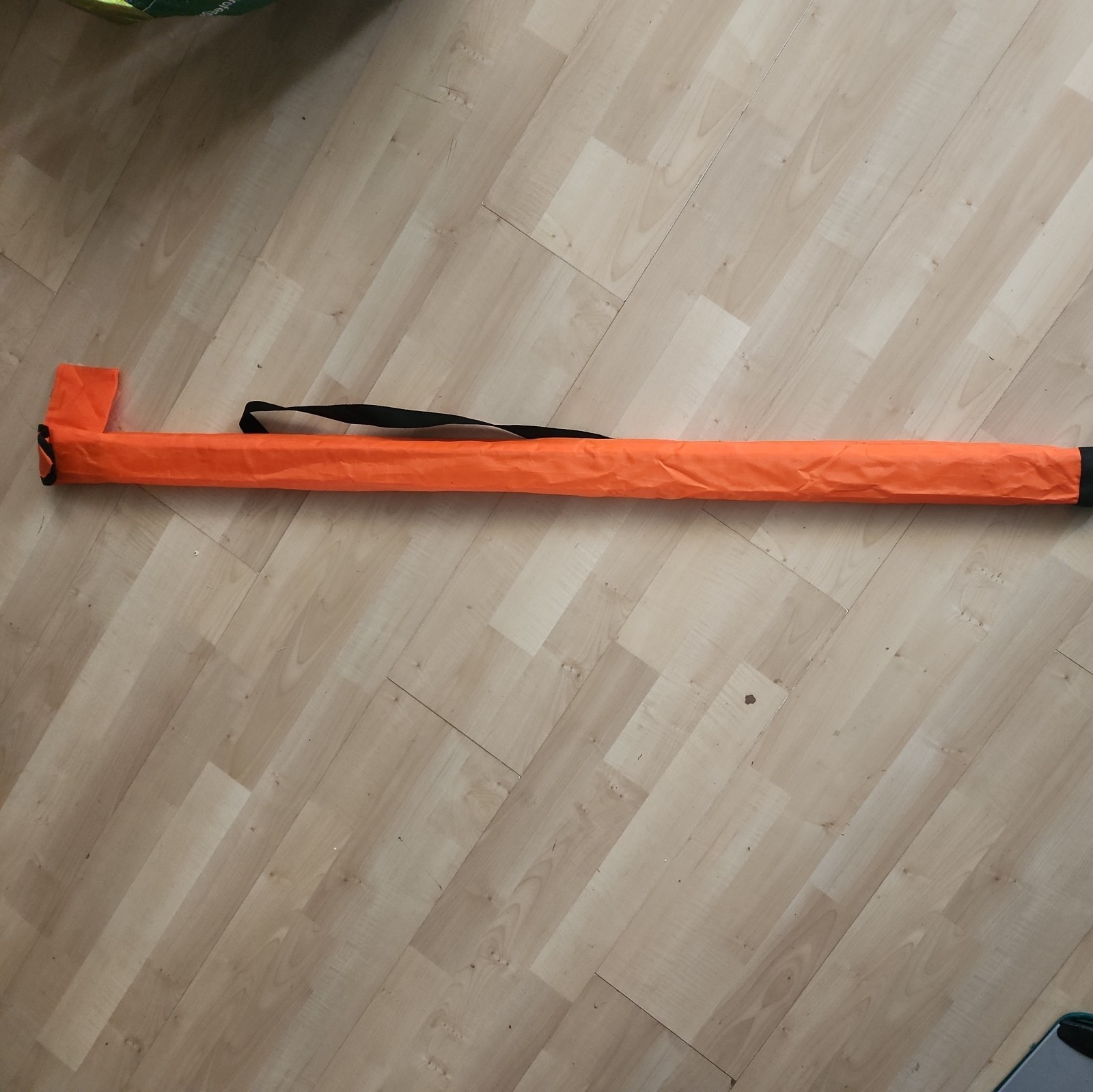 ALUMINIUM TELESCOPIC LEVELING STAFF - adjustable