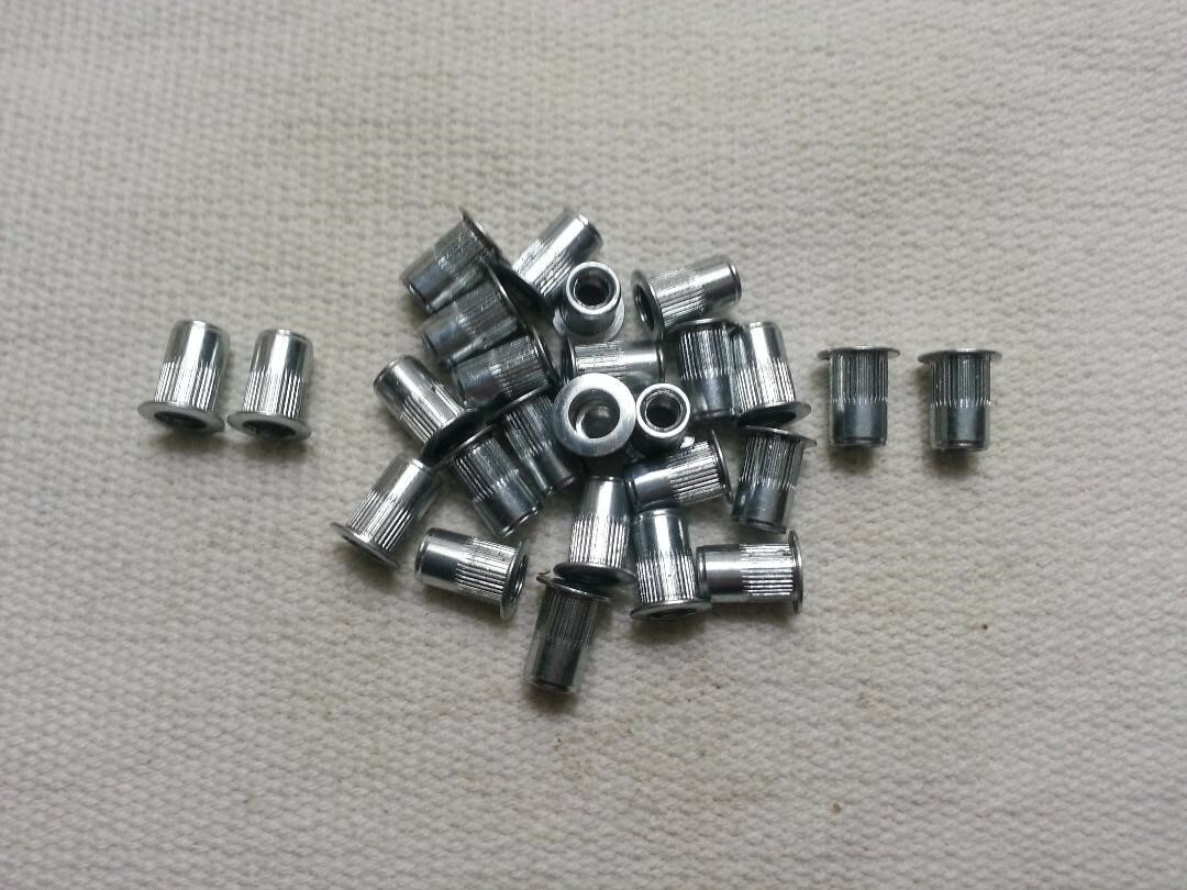 Lot of 50 - 3/16 10-32 x 1/2" long Zinc Plated Steel Nutserts Rivet Nut