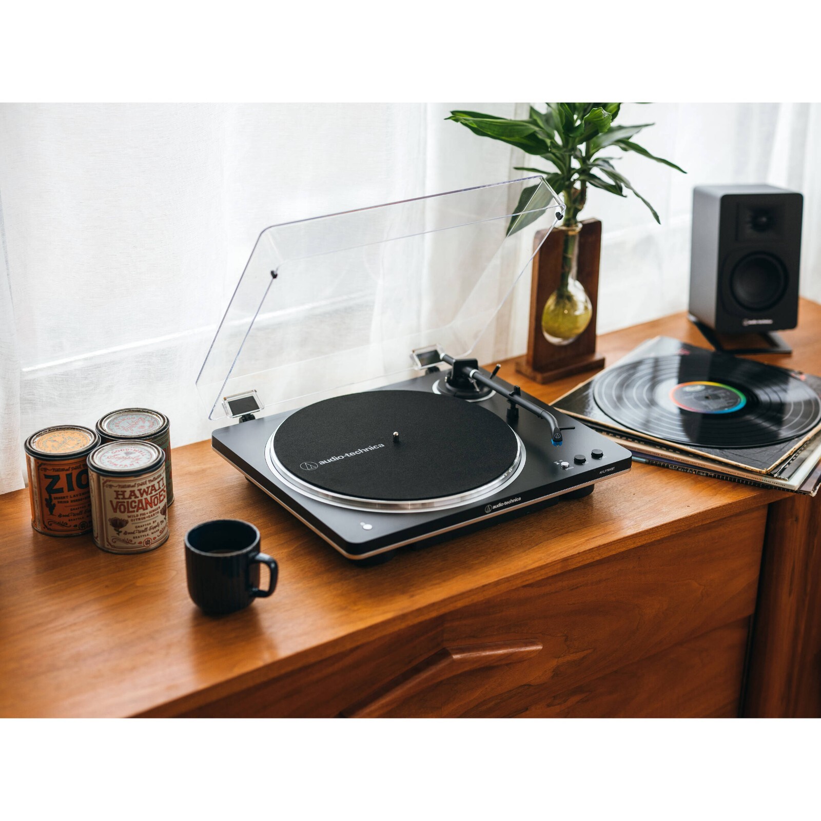 Audio-Technica Fully Automatic Wireless Belt-Drive Turntable (Black/Bronze)