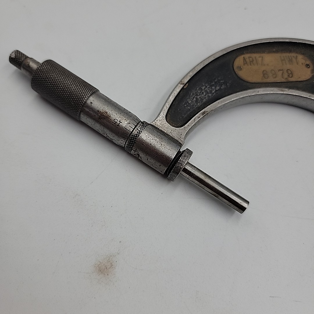 Starrett No.226 2"-3" Micrometer