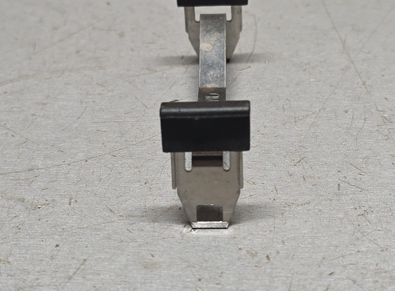 Aavid CPU heatsink retention clip bracket socket 462/370/Socket A