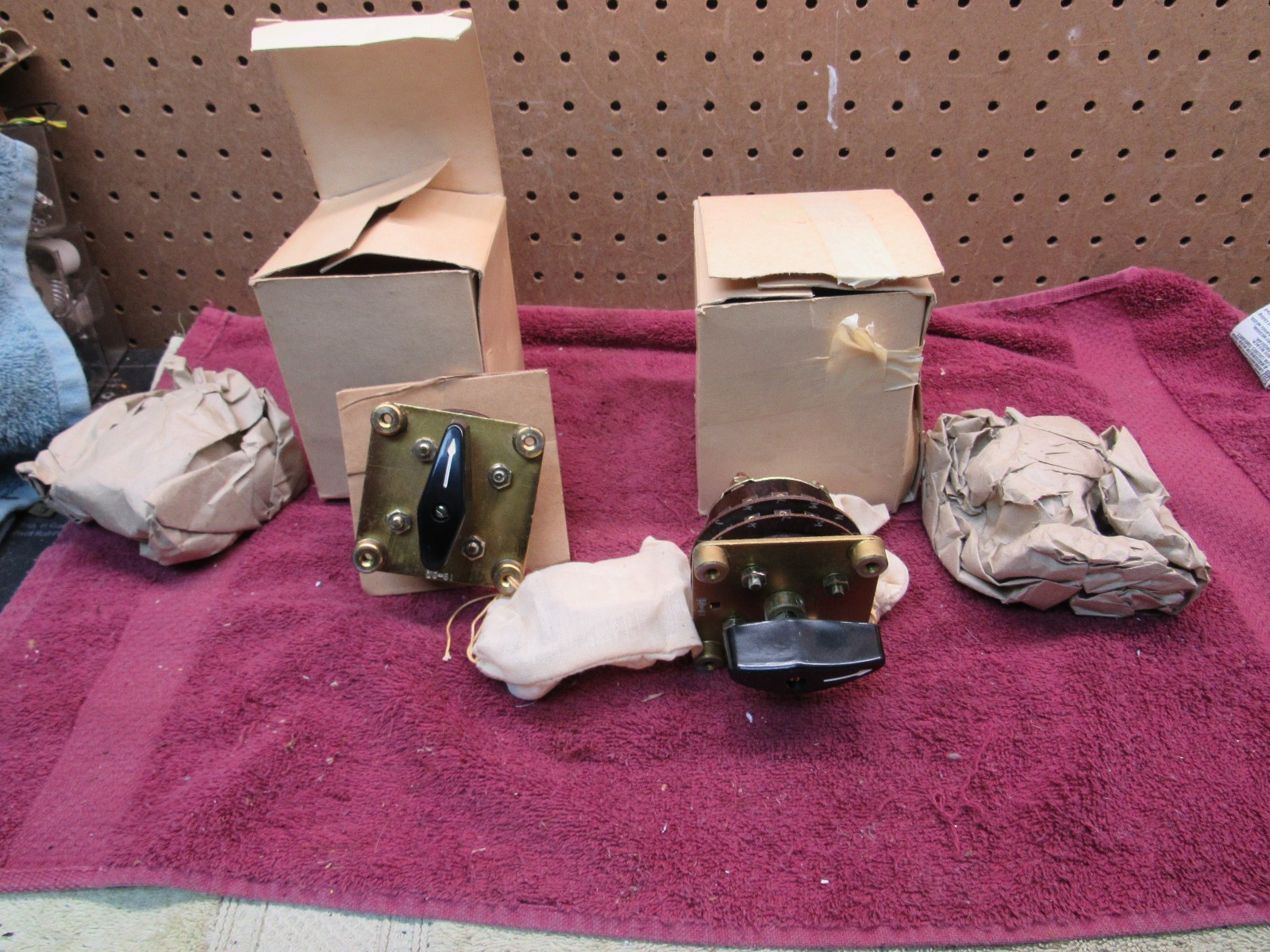 (2) NOS Electro Switch Rotary Switch 302HT16 16 Position 2-Pole Industrial