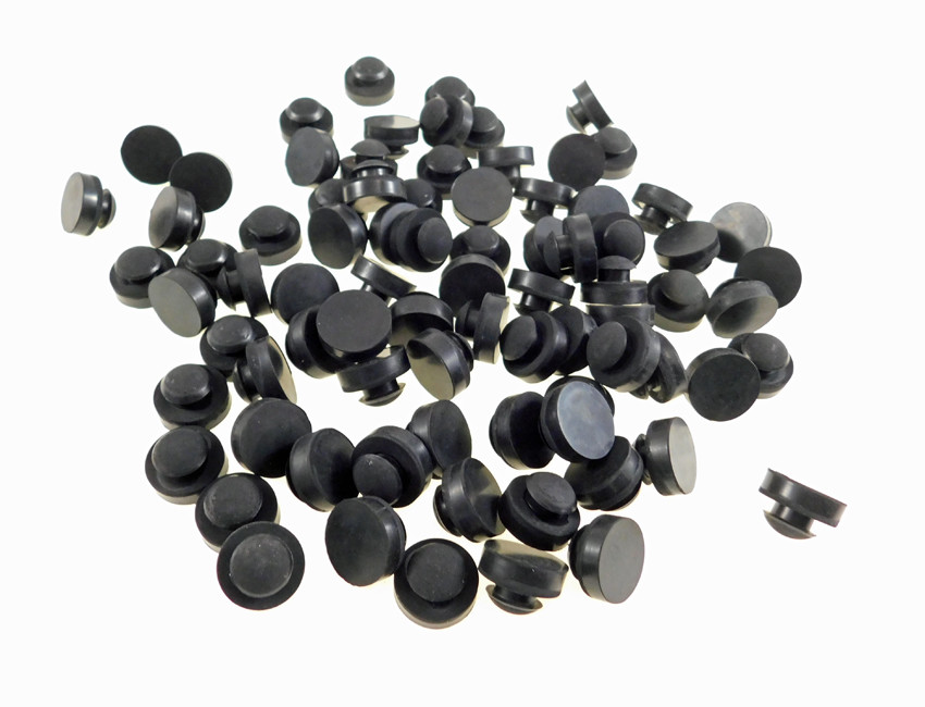 25 Pack 1" Push-In Rubber Bumpers (Feet) RB-1
