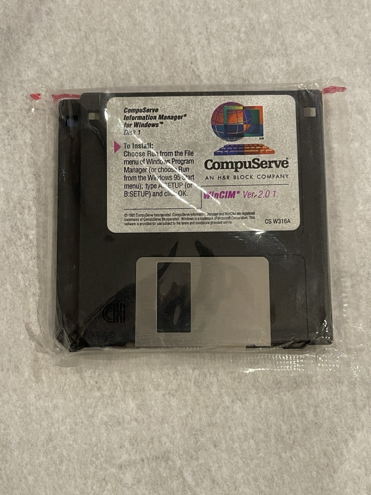 Vintage 1995 CompuServe Information Manager Ver 2.0.1 for Win 3.5" Disks. Sealed
