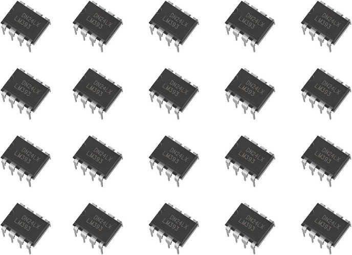 20pcs LM393N LM393M LM393 Low Power Dual Voltage Comparator in DIP-8 Package