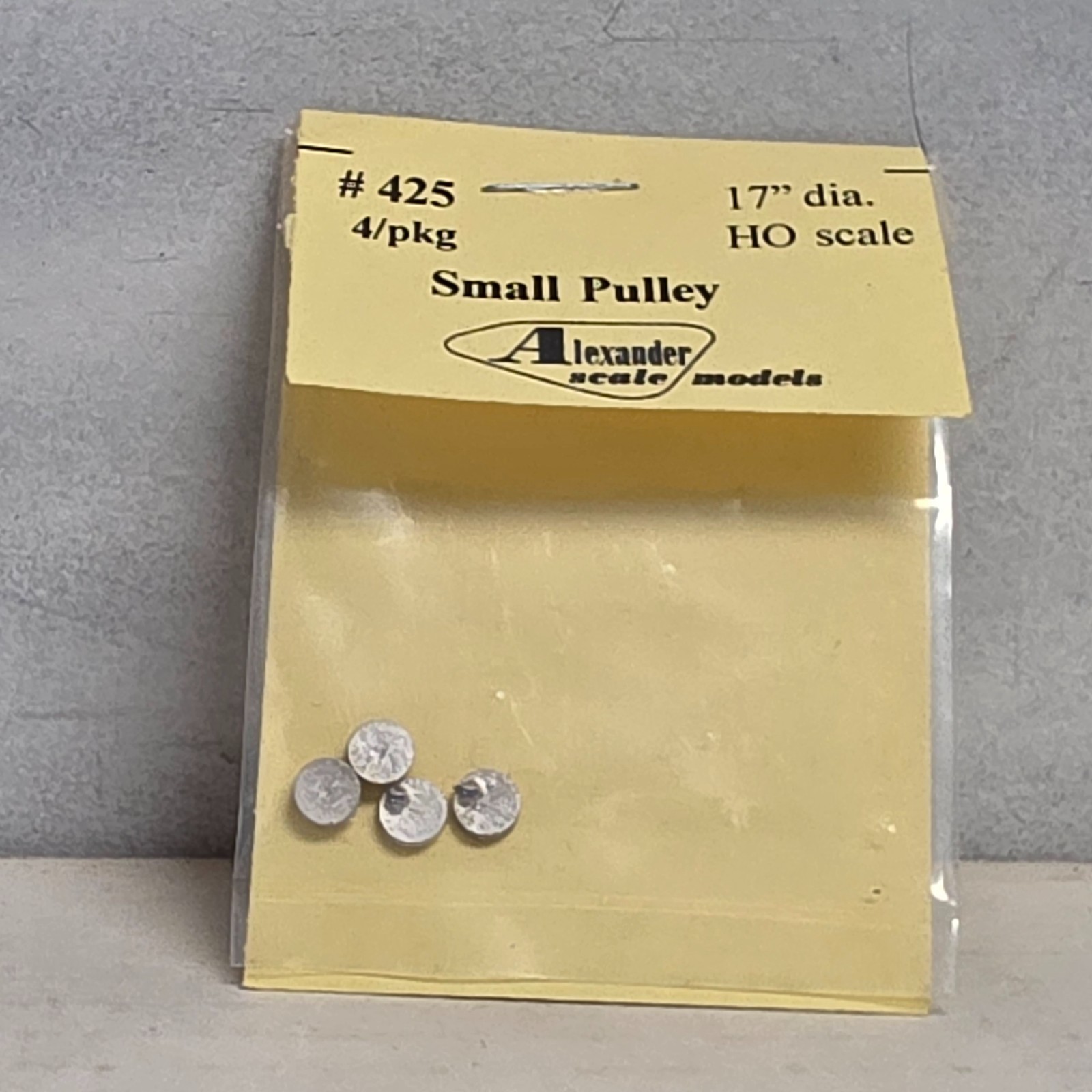 17" Small Pulley - 4 in Package - White Metal Alexander Scale Part # 120-425