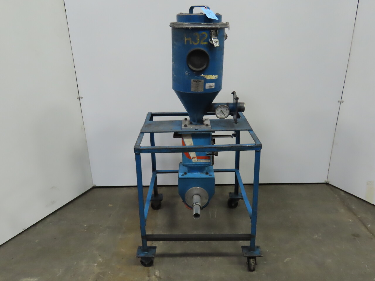 Novatec 30lb Capacity W/Bunting 88431-2 Magnetic Drawer Separator
