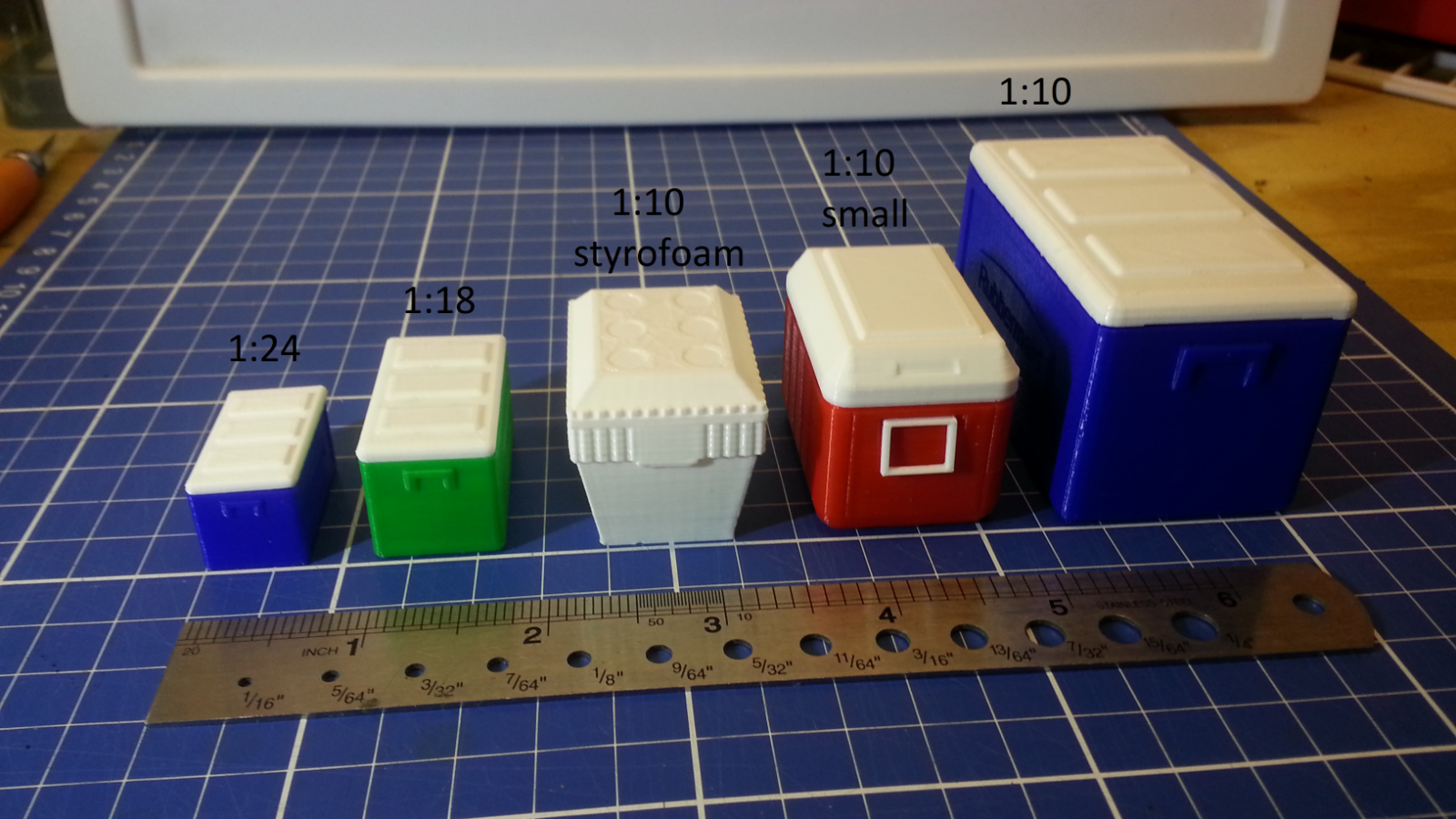 1:24 Scale Model Red Cooler For RC Micro Crawler Garage Accessory Free Ice!