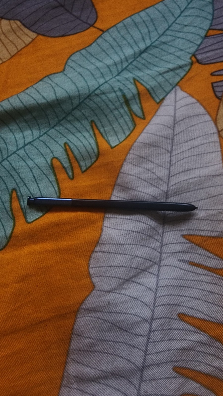 Black Stylus Pen w/ Clip, Plastic, Universal for Tablet & eReader Touchscreen