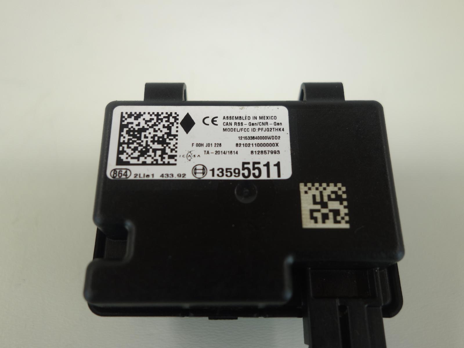 16 CHEVY MALIBU 2.0 Keyless Entry Antenna Receiver Relay Control Module 13595511