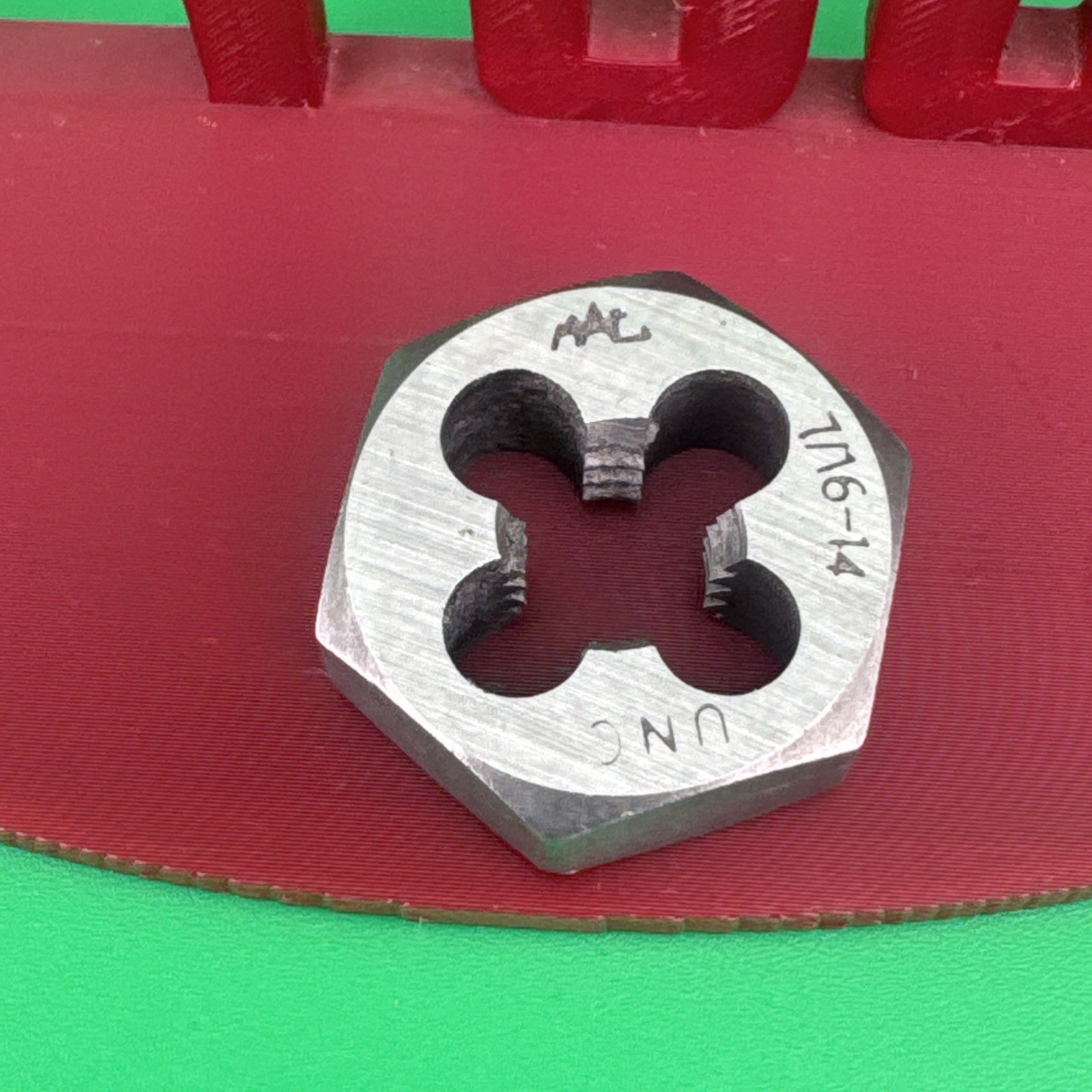 Mac Tools 6539DIA SAE Hexagonal Die 7/16"-14 NC - 1" Shank