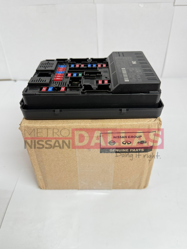 Genuine Nissan Control Unit Assembly-Ipdm Engine Room 284B7-3TS9E