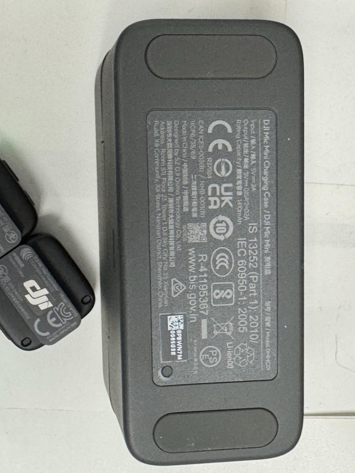 DJI Mic Mini TRANSMITTER X 2 - CHARGING CASE - WINDSCREEN X 2-