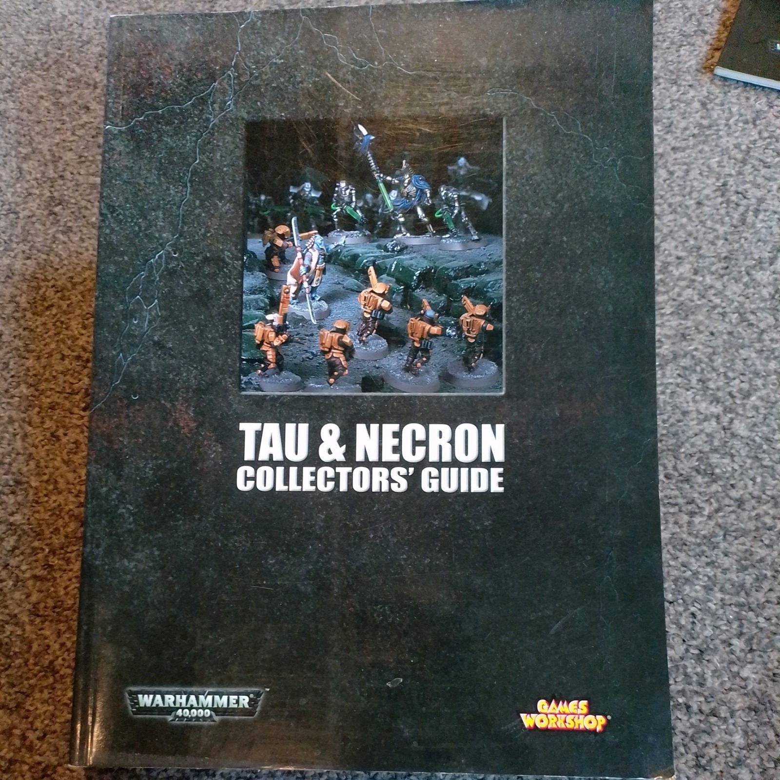TAU EMPIRE NECRON COLLECTORS' GUIDE PAPERBACK BOOK WARHAMMER 40K 40,000 2004