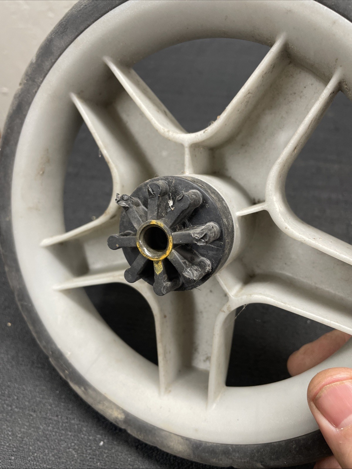 GRACO Ready2GrowClick Connect LX REPLACEMENT PART Rear Tire